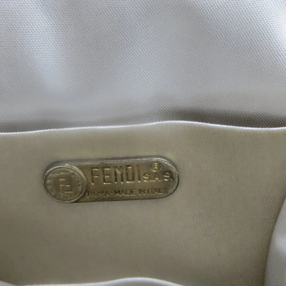 Fender fendi silver